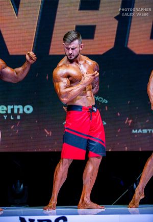 MEN‘S PHYSIQUE +179